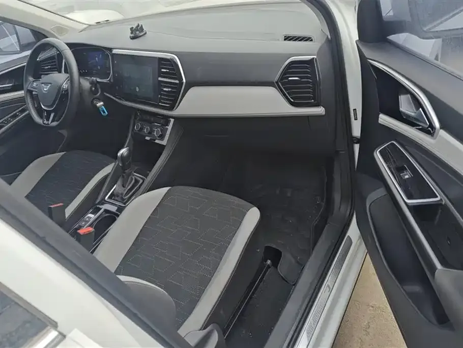 Jetta VS7 2024 из CN, фото 8
