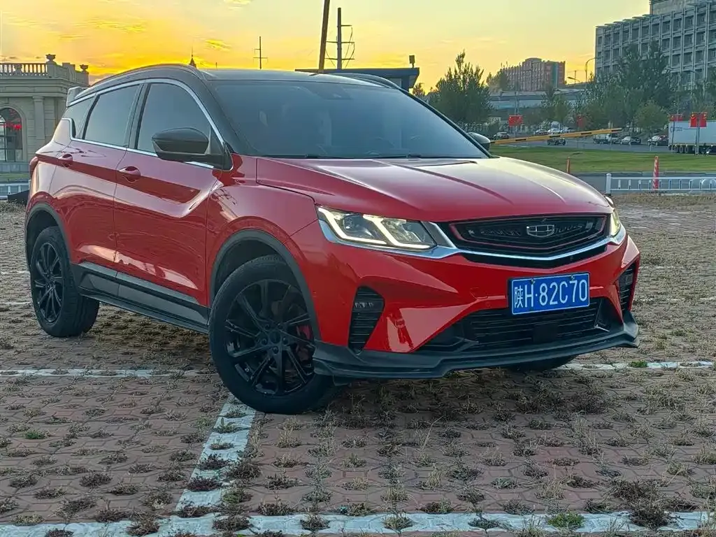 Geely Binyue — фото 10
