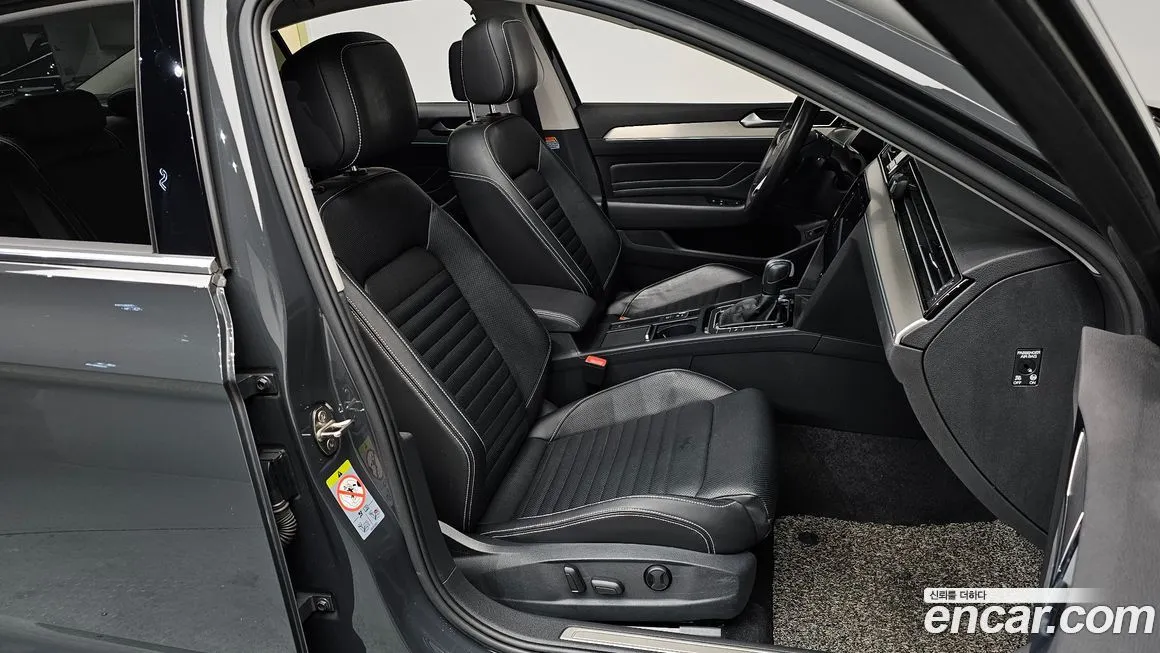 Volkswagen Passat 2021 из KR, фото 6