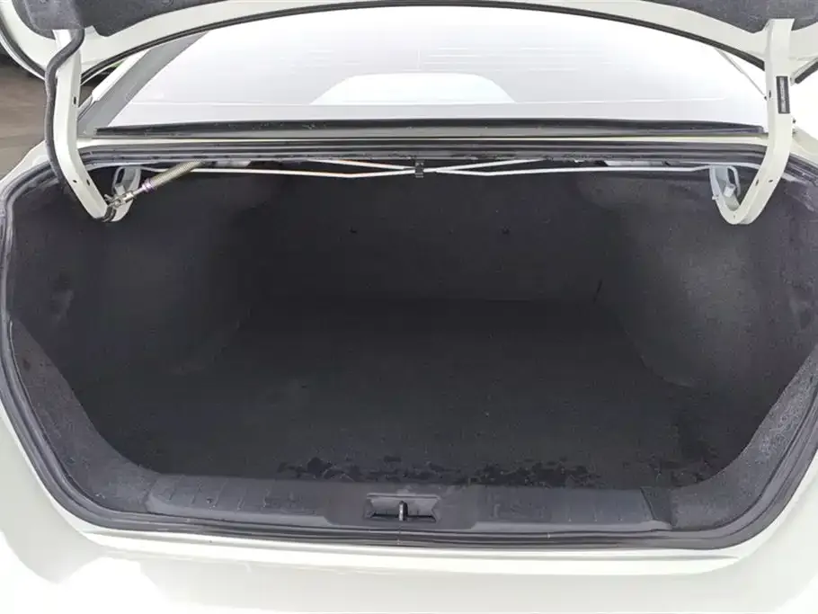 Nissan Sylphy — фото 3