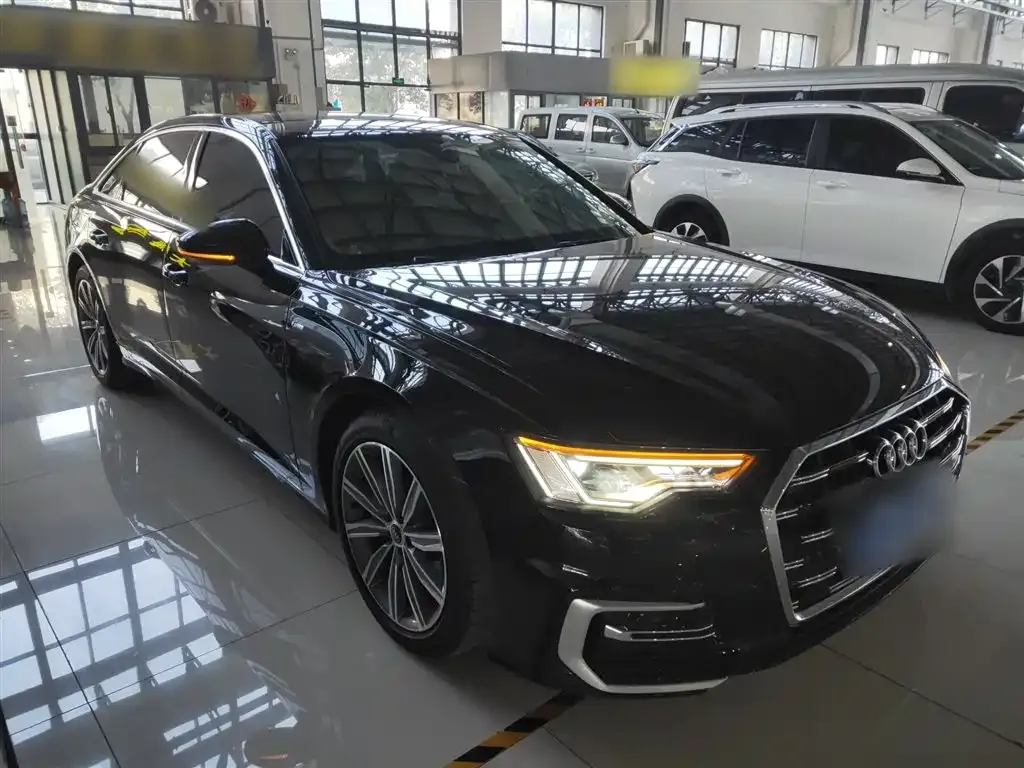 Audi A6L 2023 из CN, фото 5