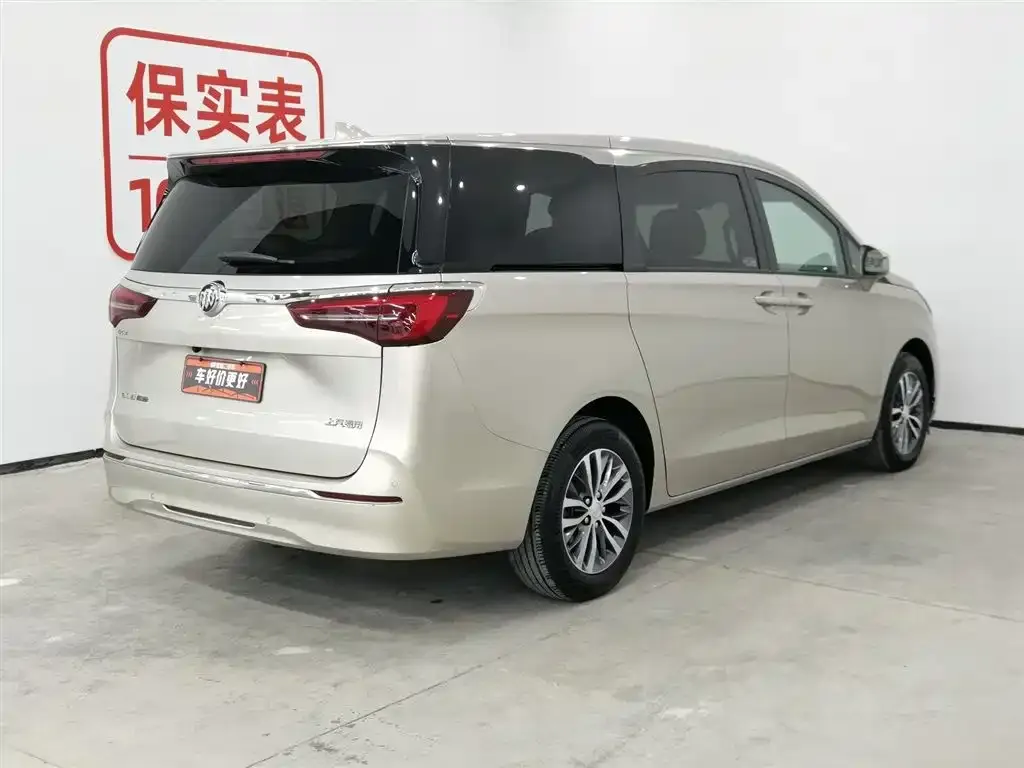 Buick GL8 2021 из CN, фото 3