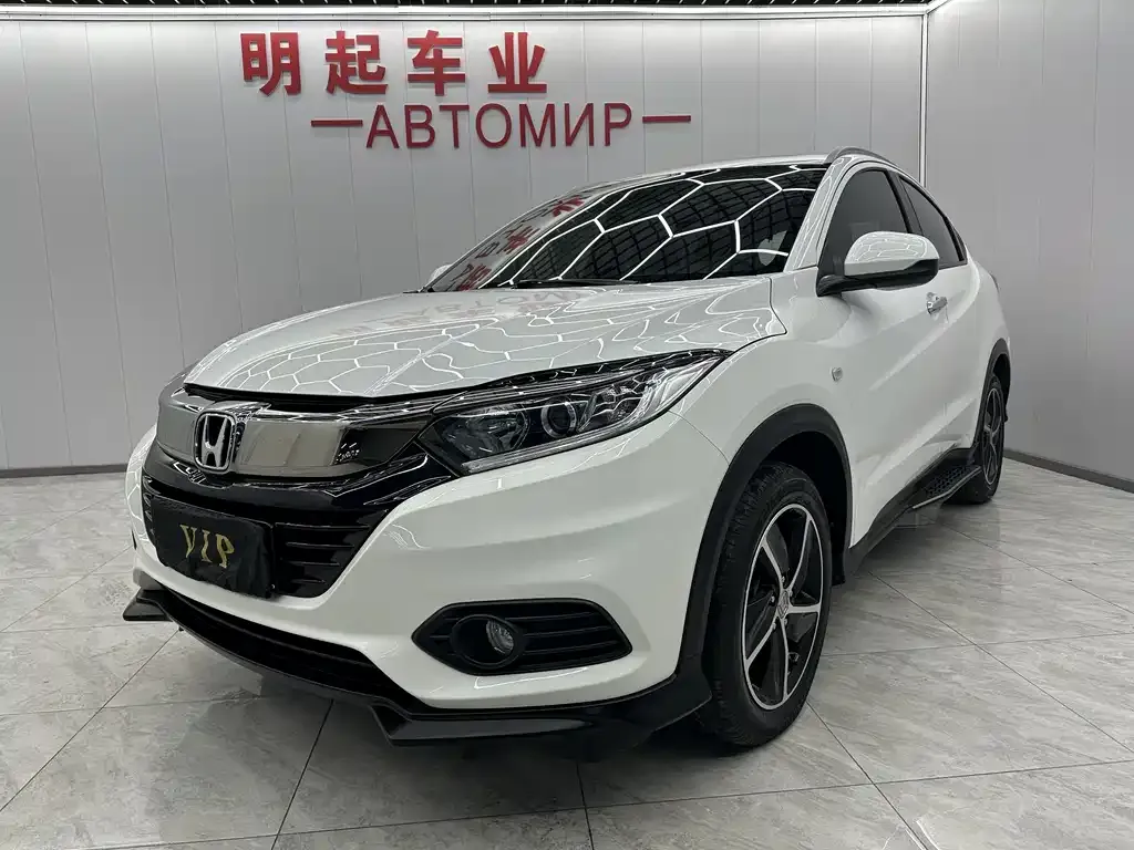 Honda Vezel — фото 1