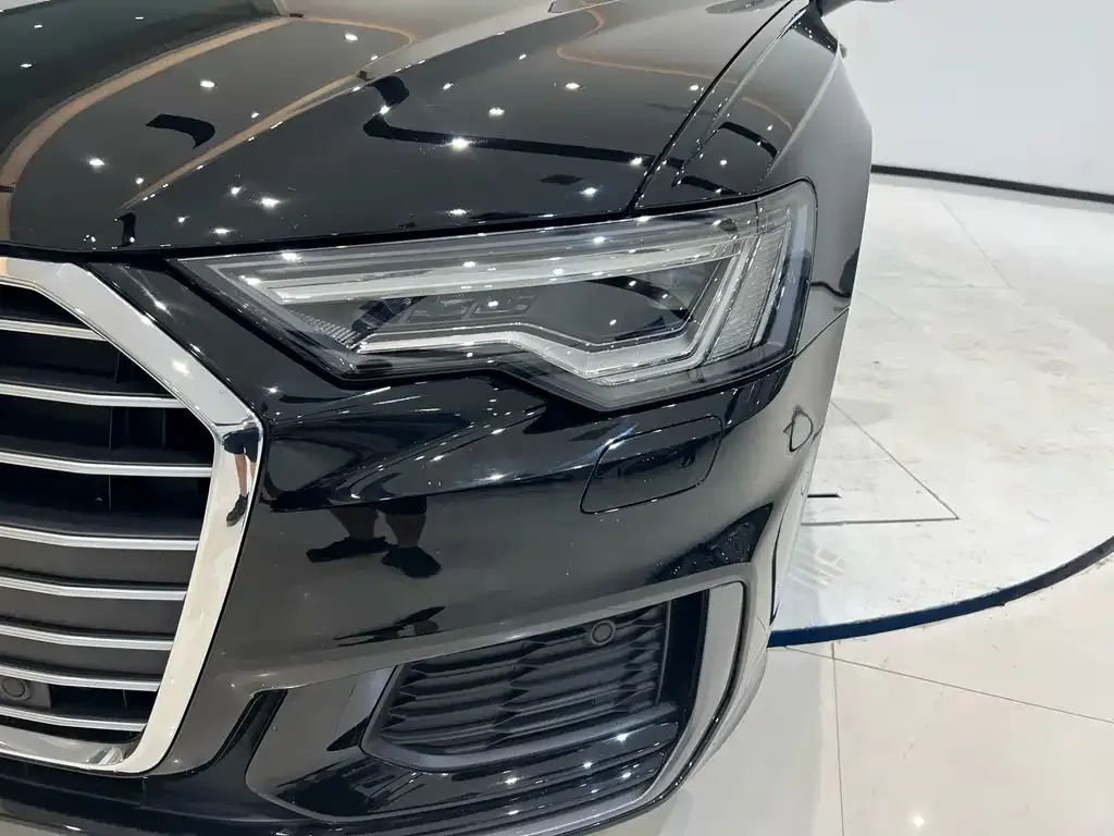 Audi A6L — фото 6