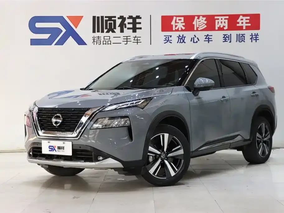 Nissan X-Trail — фото 1