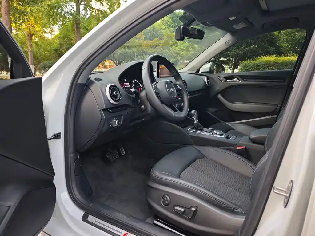 Audi A3 2021 из CN, фото 8