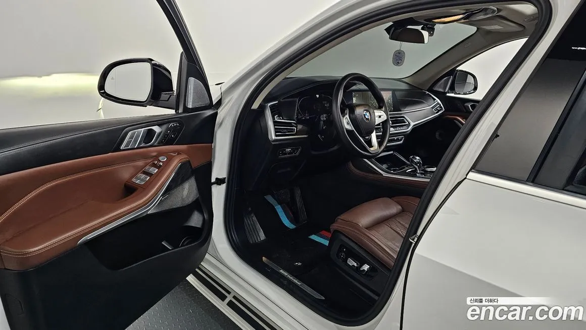 BMW X7 2022 из KR, фото 9