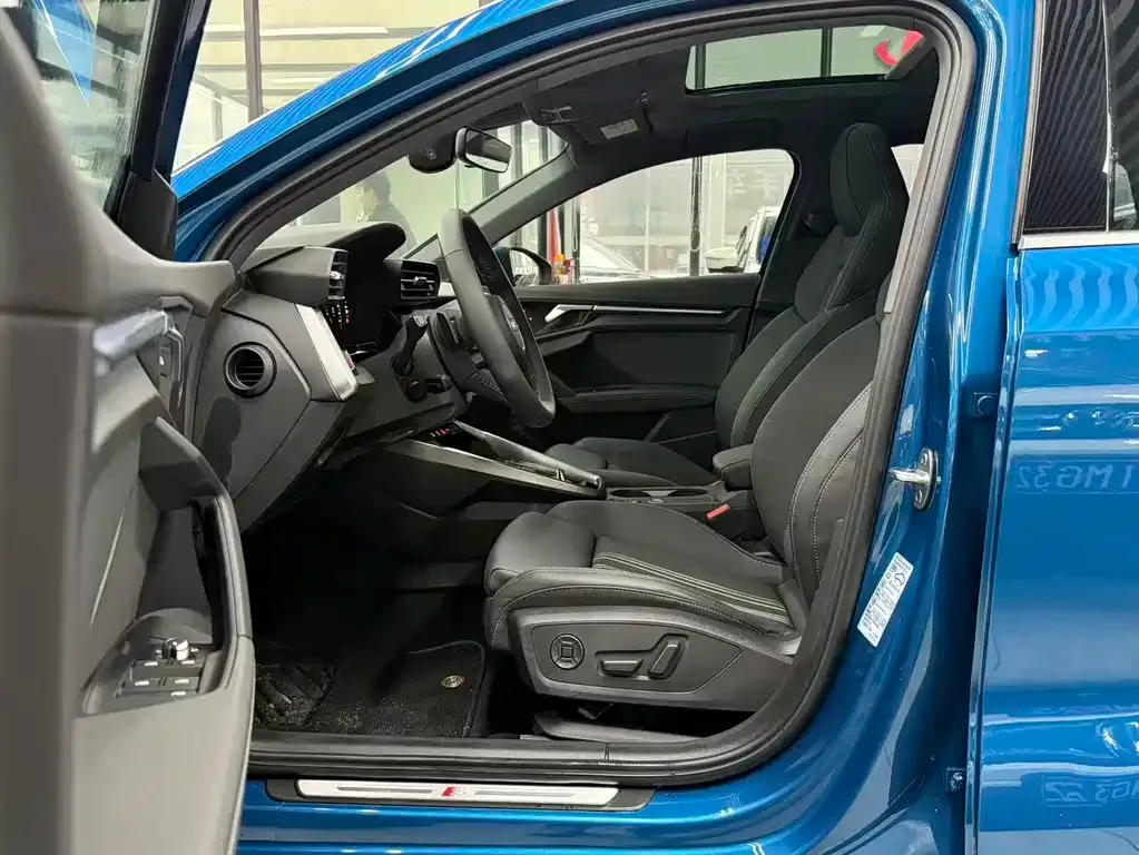 Audi A3 2021 из CN, фото 7