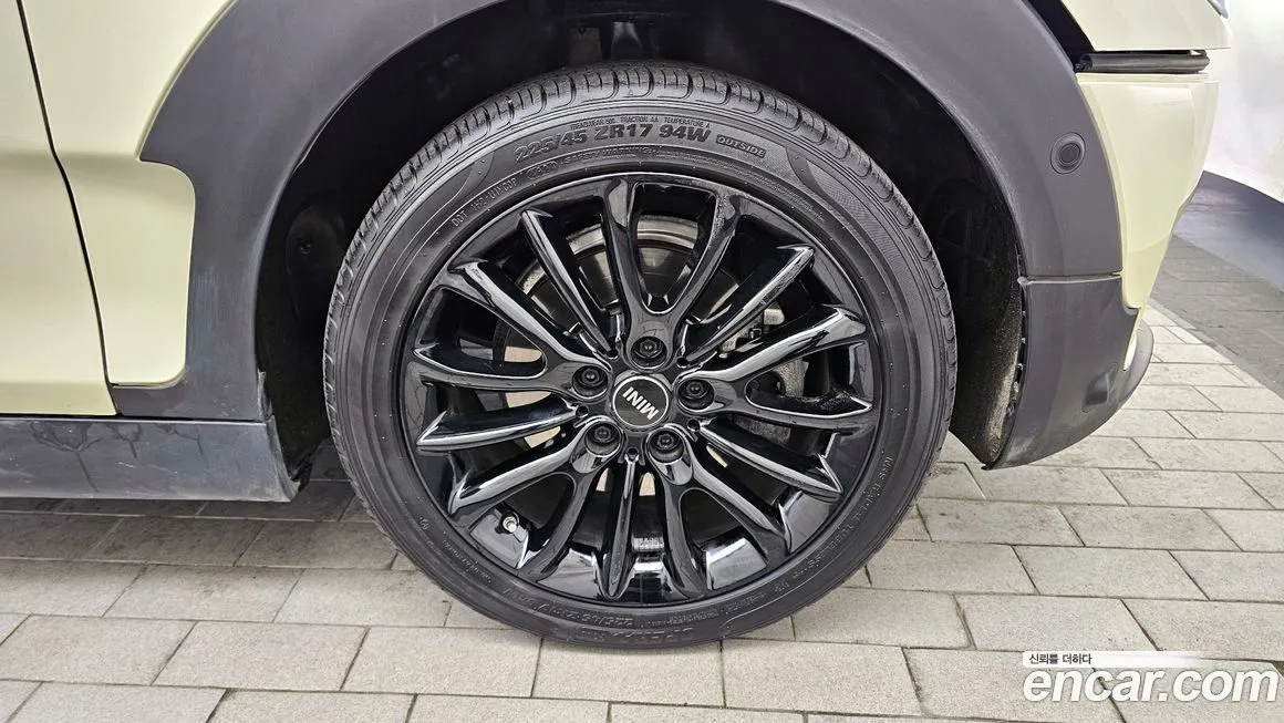 Mini Clubman 2021 из KR, фото 4