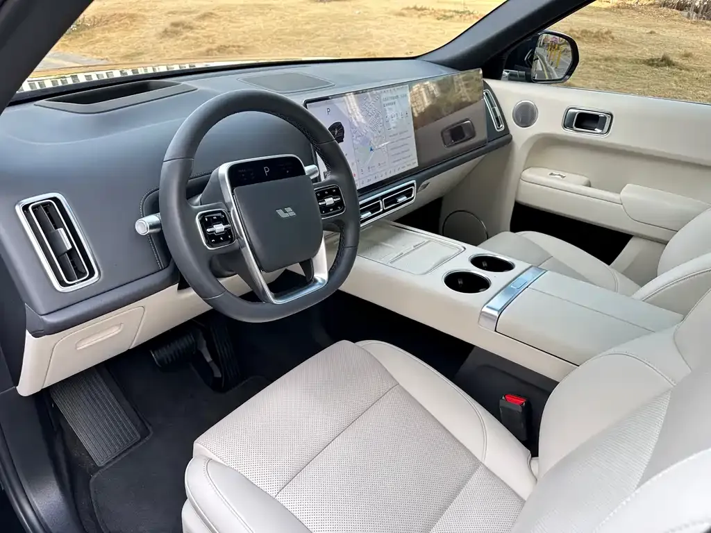 Li Auto L9 2024 из CN, фото 9
