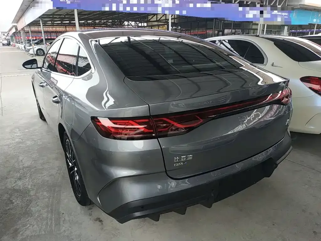 BYD Qin L — фото 8