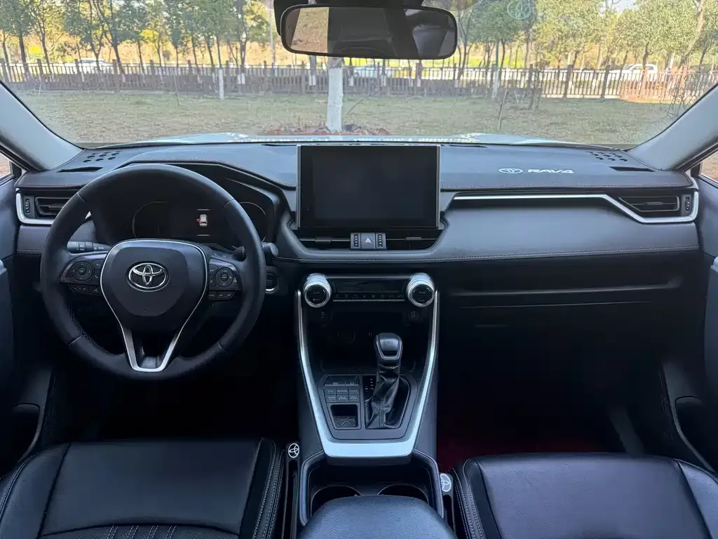 Toyota RAV4 2022 из CN, фото 6