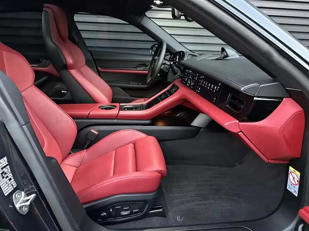 Porsche Taycan 2023 из CN, фото 6