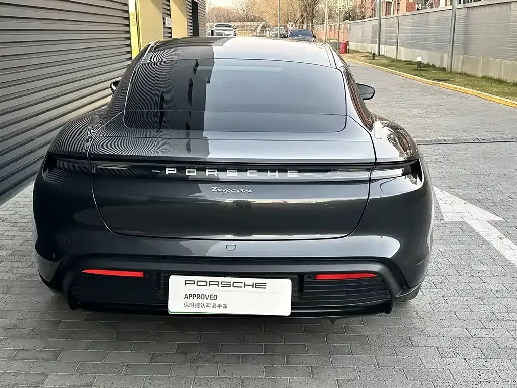Porsche Taycan 2023 из CN, фото 9