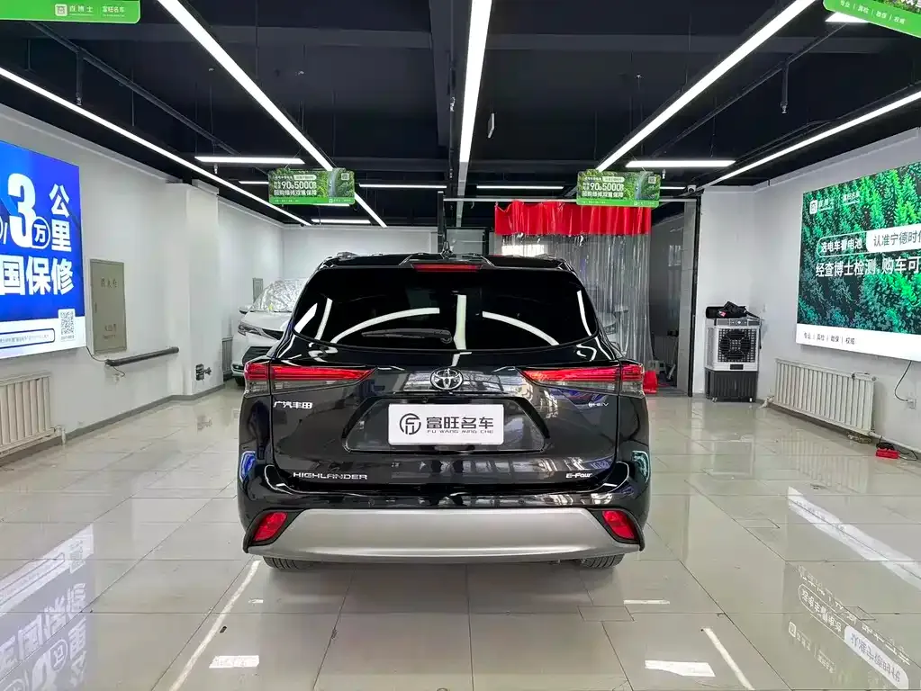 Toyota Highlander 2025 из CN, фото 2
