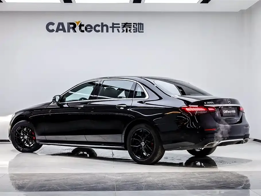 Mercedes-Benz E-Class 2023 из CN, фото 4