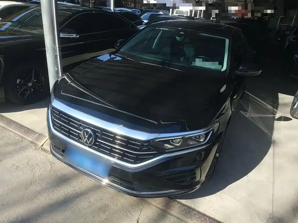 Volkswagen Passat — фото 2