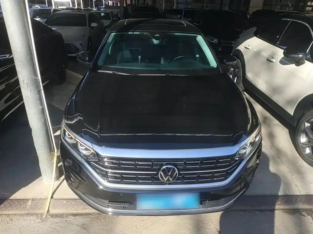 Volkswagen Passat — фото 6