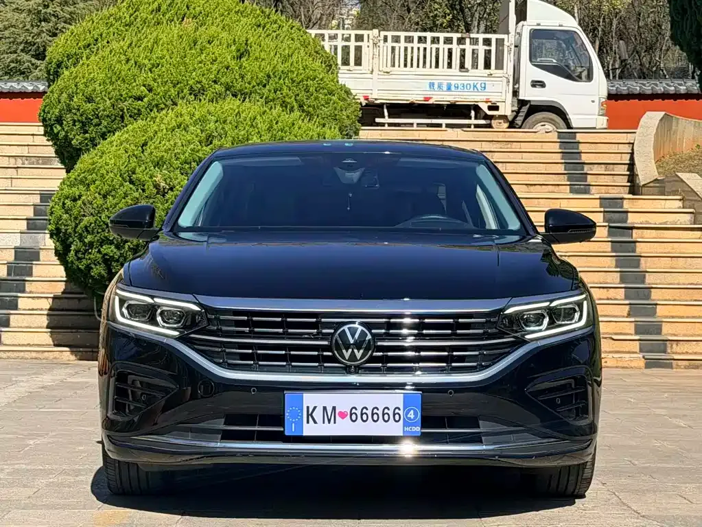 Volkswagen Passat — фото 6