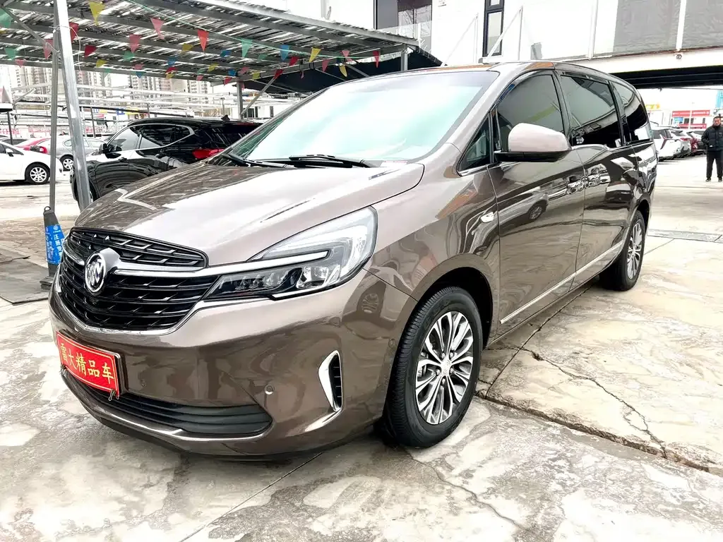 Buick GL8 2022 из CN, фото 1