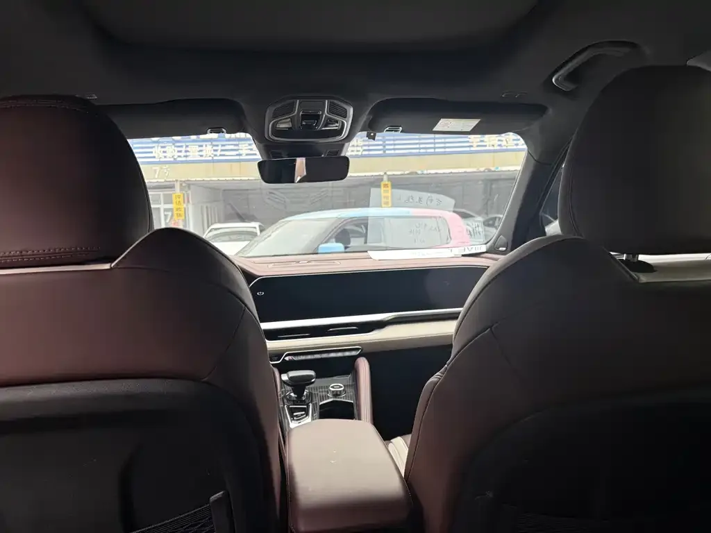 Geely Xingyue L 2023 из CN, фото 2
