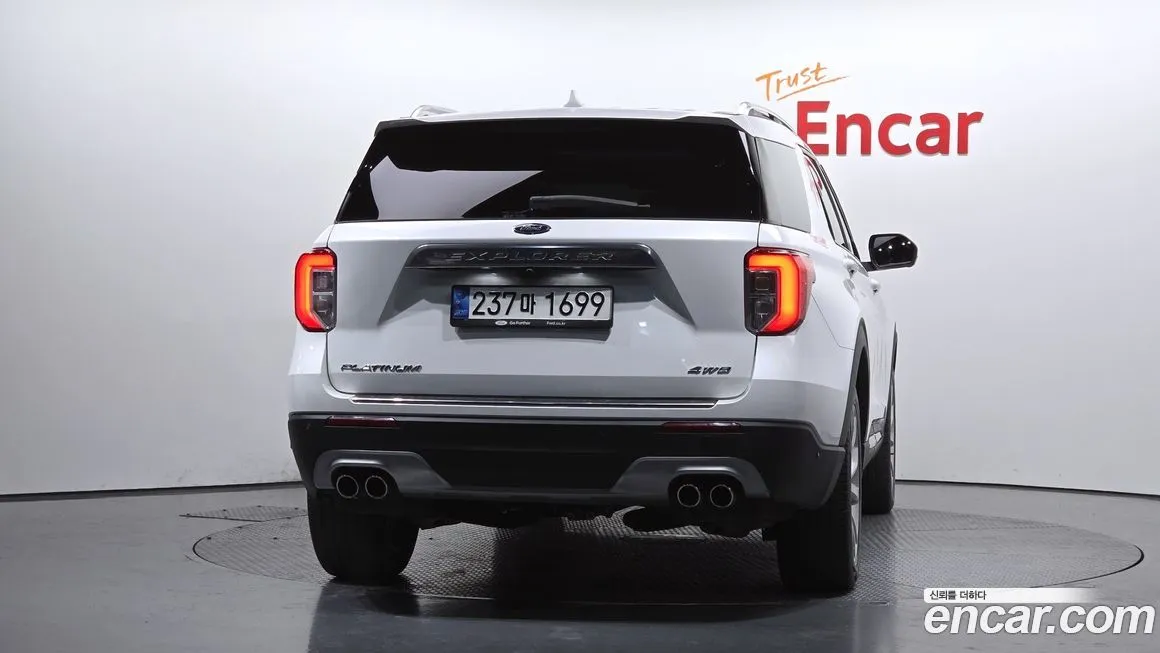 Ford Explorer 2021 из KR, фото 2