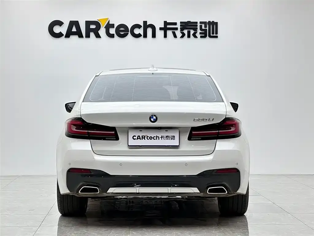 BMW 5 Series — фото 4