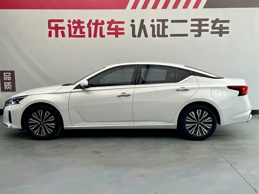 Nissan Teana — фото 3