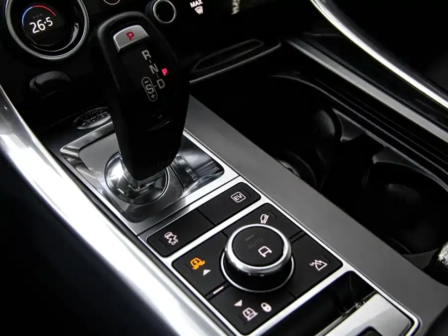 Land Rover Sport PHEV 2021 из CN, фото 5