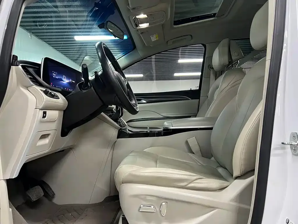 Buick GL8 2024 из CN, фото 7
