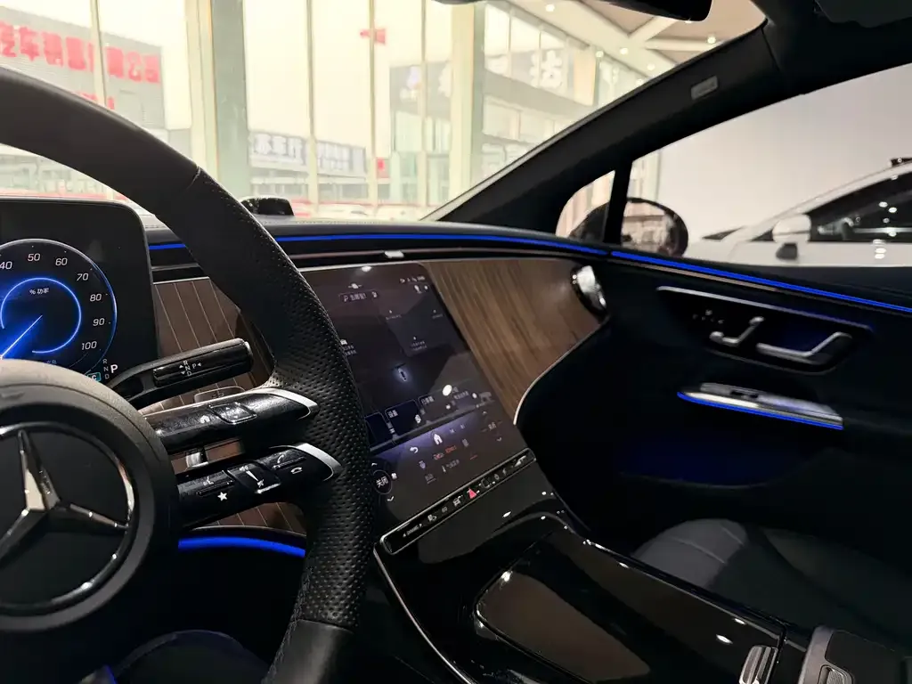 Mercedes-Benz EQE 2024 из CN, фото 6