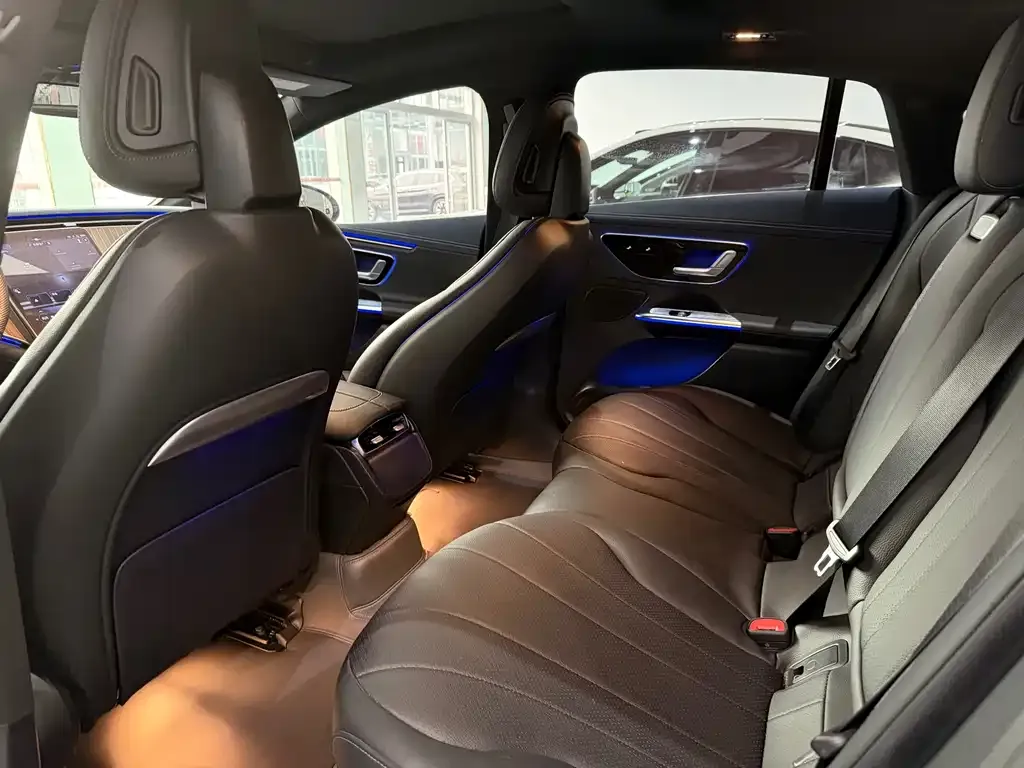 Mercedes-Benz EQE 2024 из CN, фото 8
