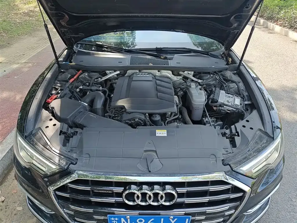Audi A6L 2023 из CN, фото 5