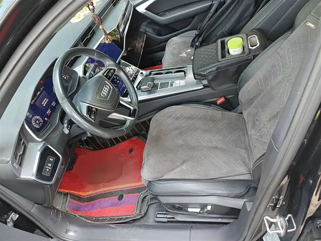 Audi A6L 2023 из CN, фото 7