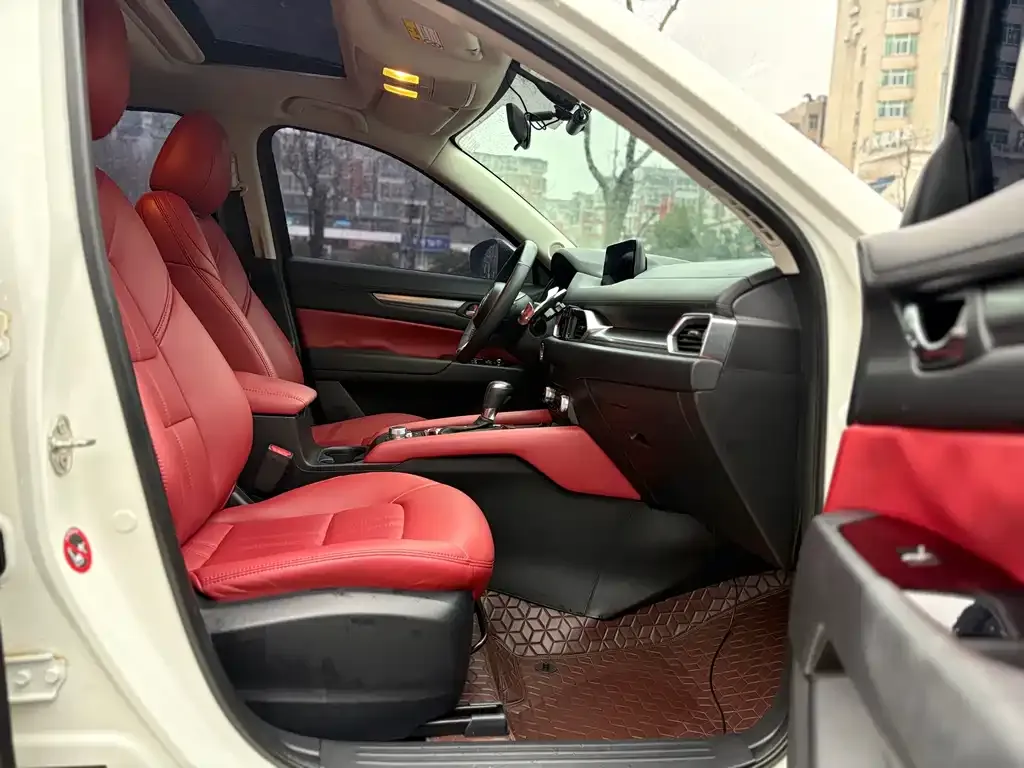 Mazda CX-5 2022 из CN, фото 2