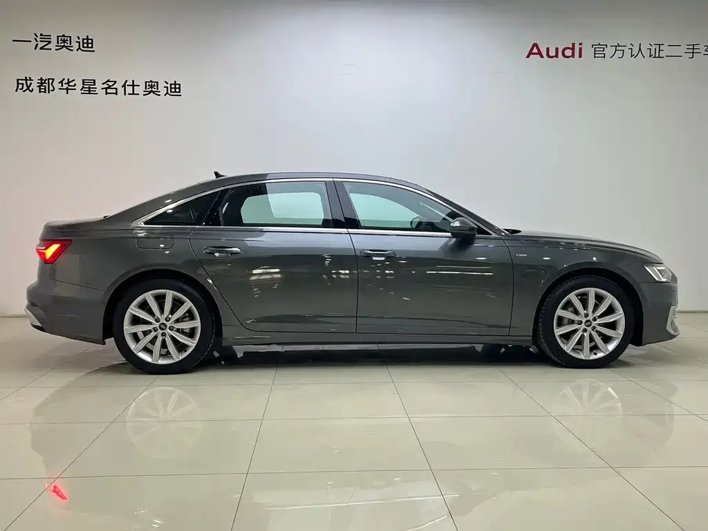Audi A6L 2024 из CN, фото 4