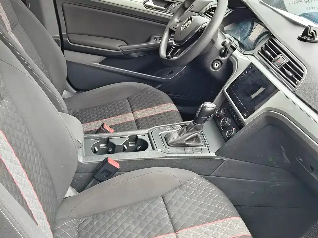 Volkswagen Lamando 2022 из CN, фото 2