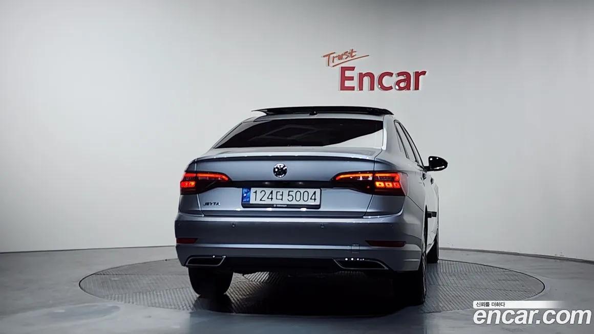 Volkswagen Jetta 2021 из KR, фото 2