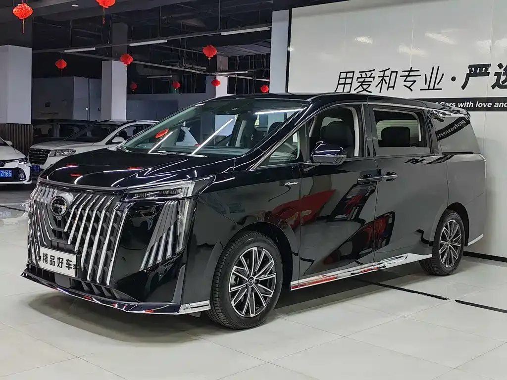 GAC Motor Trumpchi M8 — фото 1