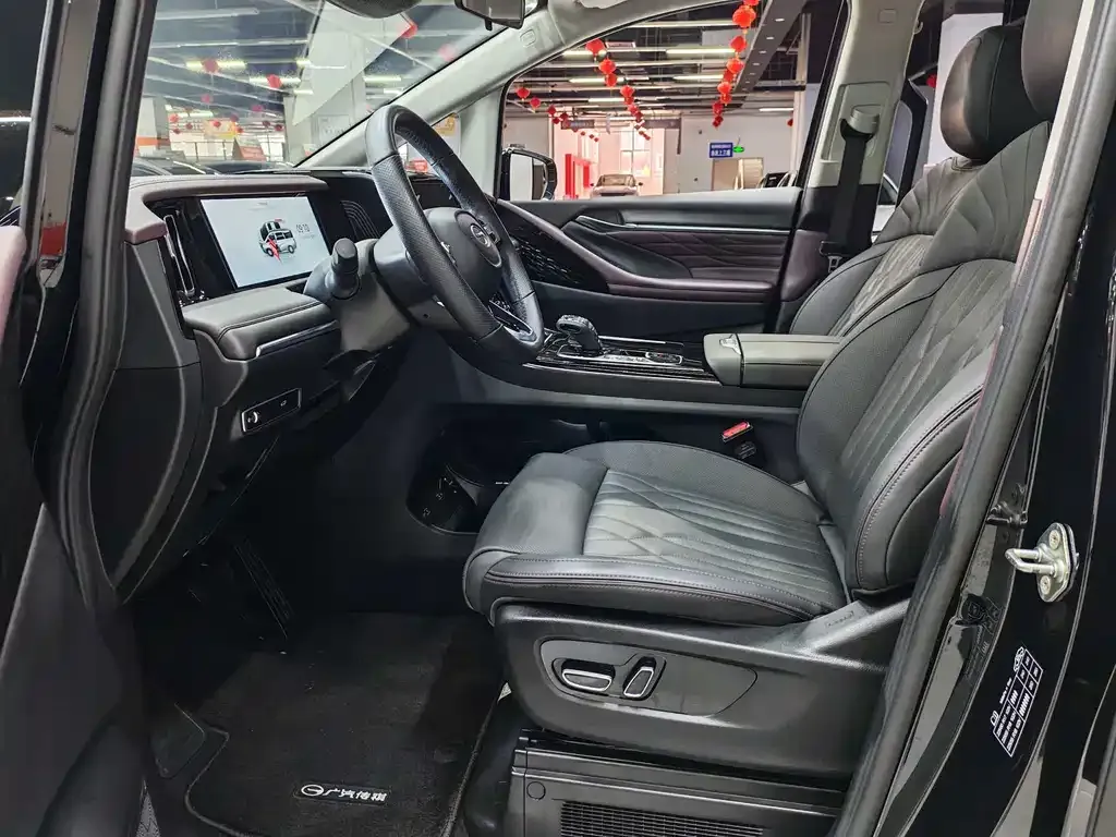 GAC Motor Trumpchi M8 — фото 4