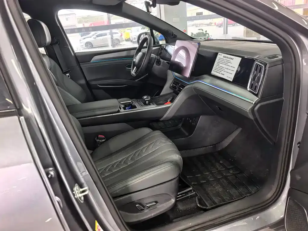 BYD L DM-i 2025 из CN, фото 3