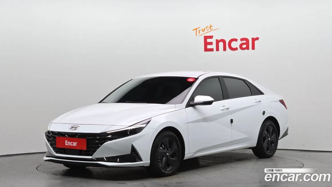 Hyundai AVANTE 2023 из KR, фото 1