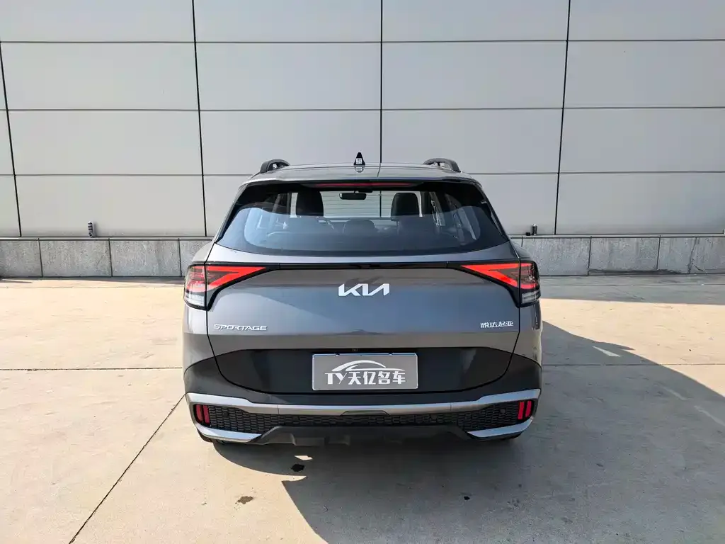 Kia Sportage — фото 7