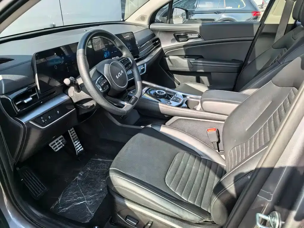 Kia Sportage — фото 8