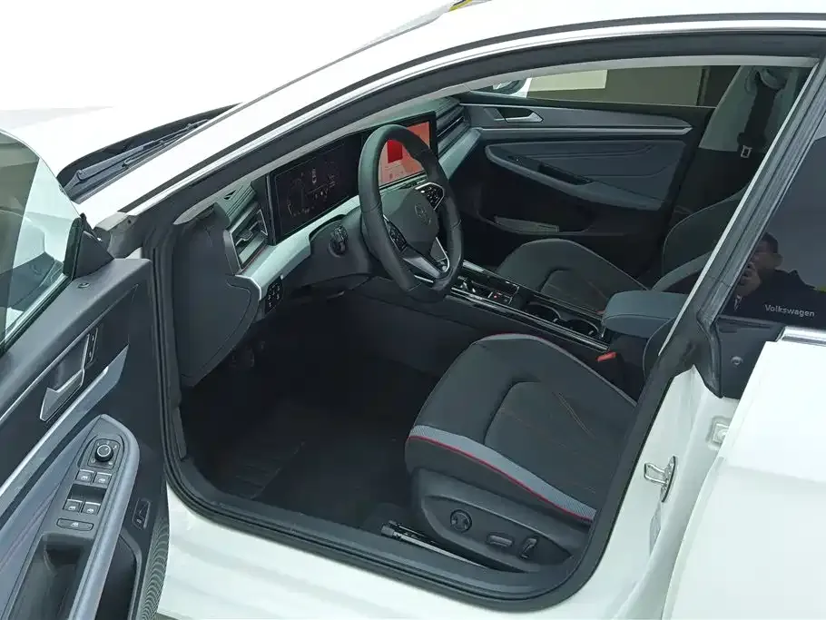 Volkswagen Lamando 2023 из CN, фото 10