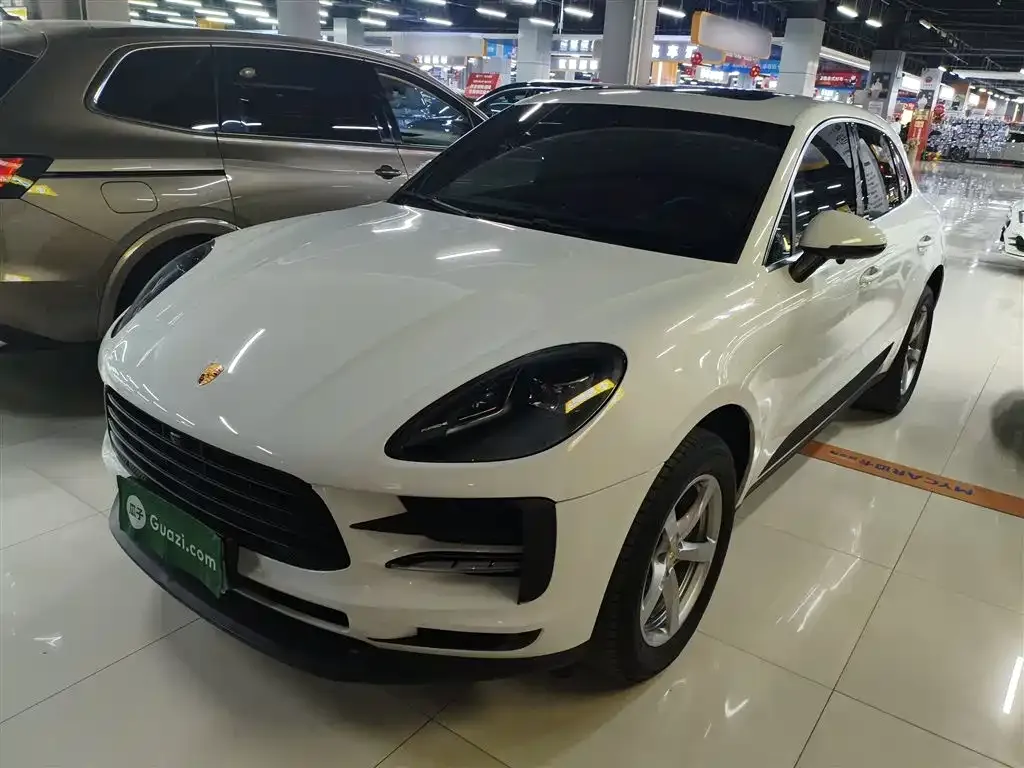 Porsche Macan 2021 из CN, фото 1