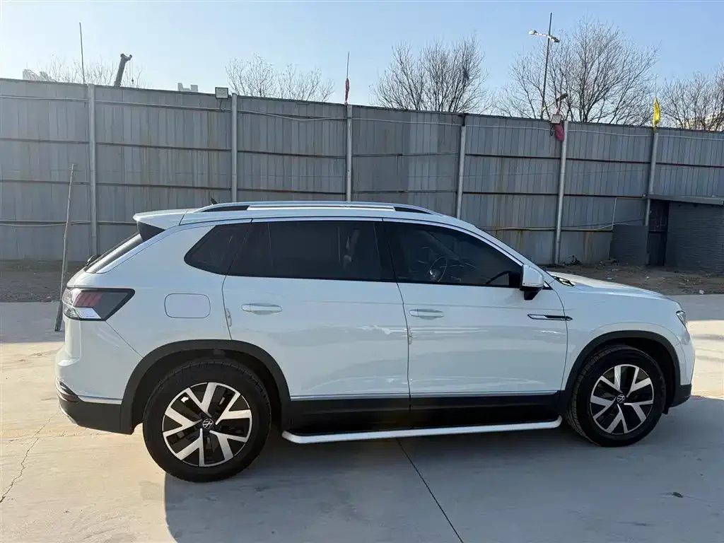 Volkswagen Tayron 2023 из CN, фото 3