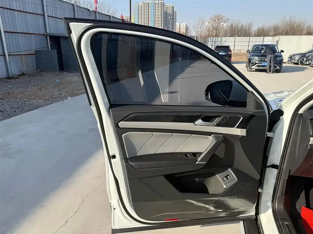 Volkswagen Tayron 2023 из CN, фото 5