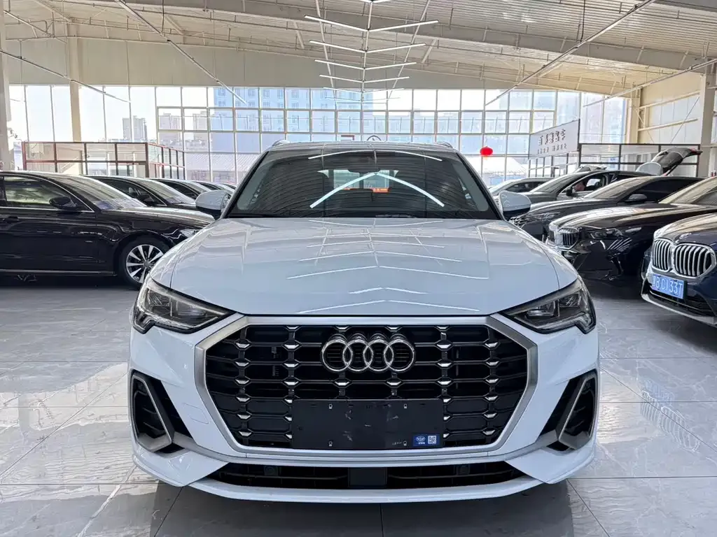 Audi Q3 2022 из CN, фото 6
