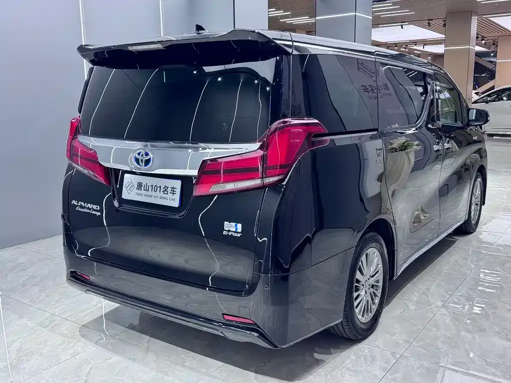 Toyota Alphard 2022 из CN, фото 7